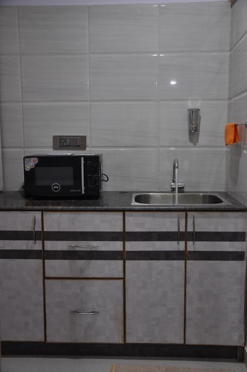 Hotel Av Comforts Settahalasūr Room photo
