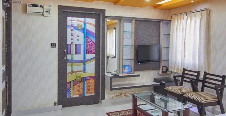 Hotel Av Comforts Settahalasūr Exterior photo